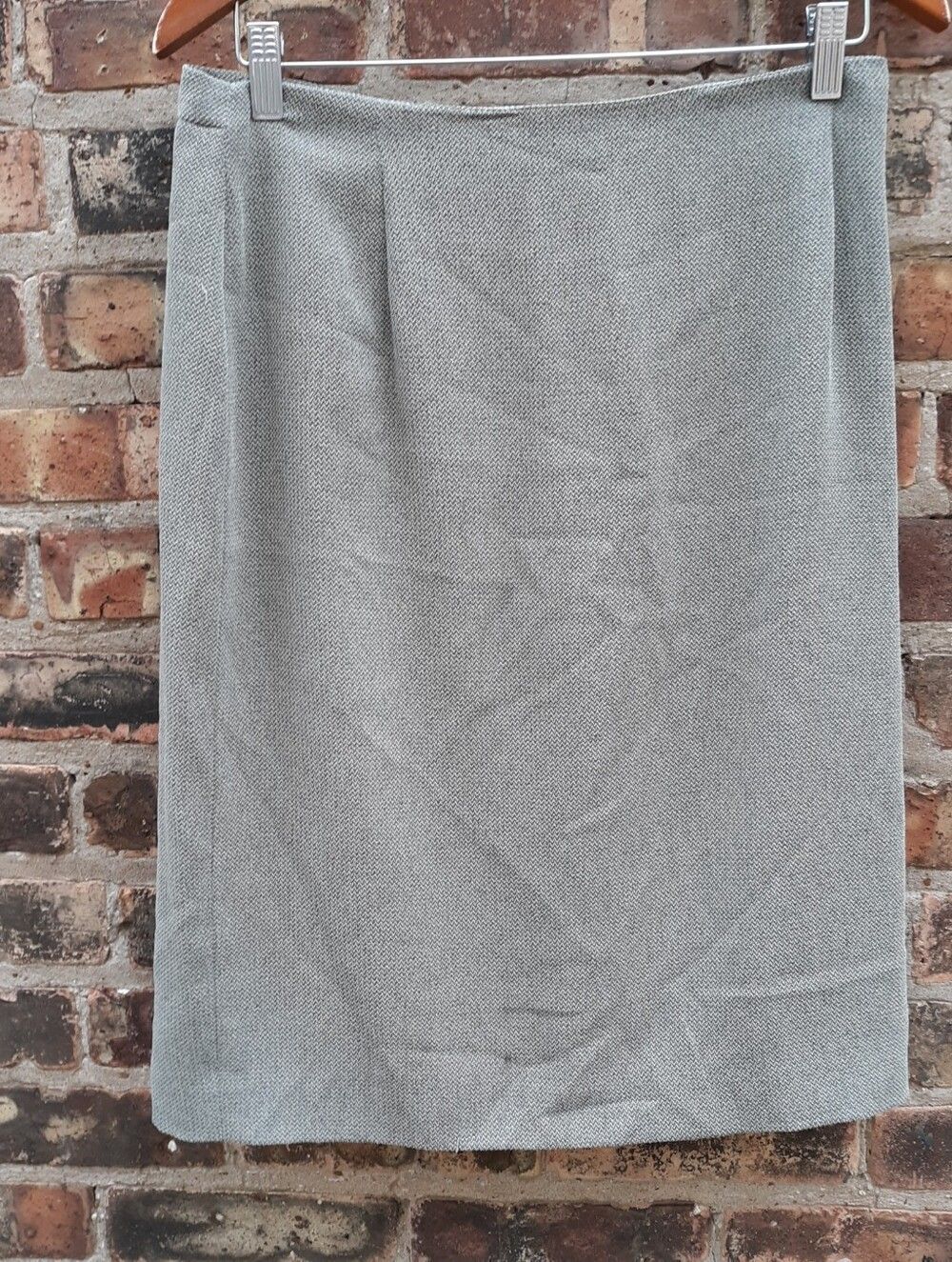 Garfield & Marks Vintage Tweed Pencil Skirt Size 10 Gray Chevron Office Flawed
